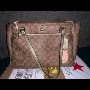 🌺4 of July Sale🌼Large Coach shoulder bag